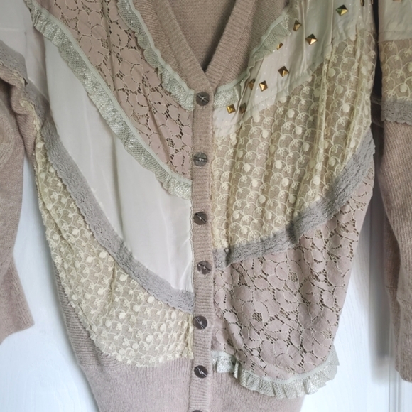 Taupe Cream Mixed Media Sweater Cardigan from Buckle Small NWOT - Picture 6 of 15